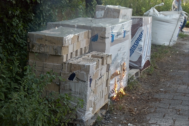 2010/176/GB 20100724 004 Buitenbrand Edisonstraat.jpg